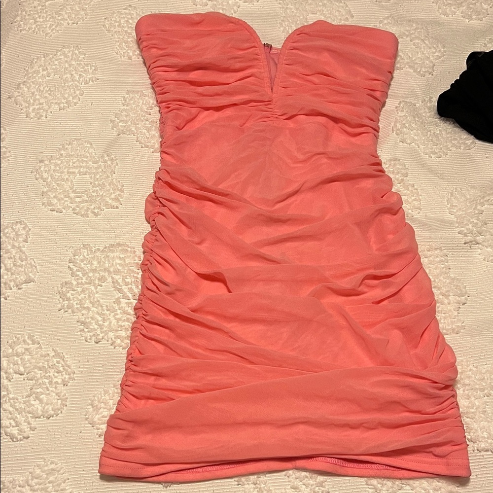 Mini dresses - Picture 3 of 7